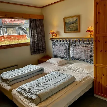 Cozy With A View And Inout Apartment *